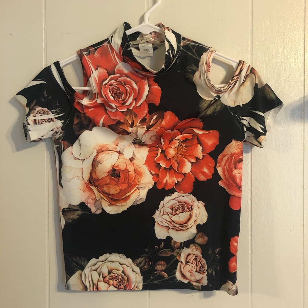 Cold Shoulder Floral Top